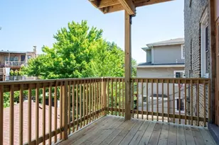 1340 W Hollywood Ave, Chicago, IL 60660 - Photo 20