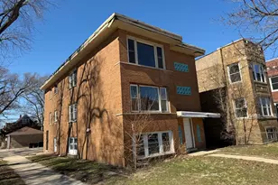 7958 S South Shore Dr, Chicago, IL 60617 - Photo 2