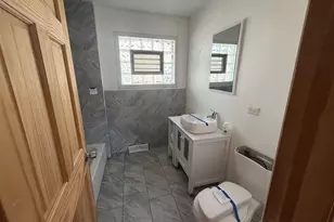 7958 S South Shore Dr, Chicago, IL 60617 - Photo 8