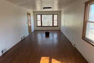 7958 S South Shore Dr, Chicago, IL 60617 - Photo 6