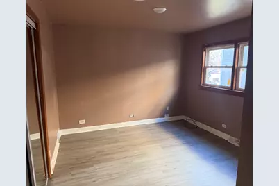 7958 S South Shore Drive, Chicago, IL 60617 - Photo 18