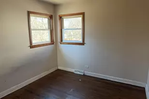 7958 S South Shore Dr, Chicago, IL 60617 - Photo 10