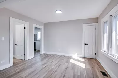 1520 N Prairie Avenue, Joliet, IL 60435 - Photo 10