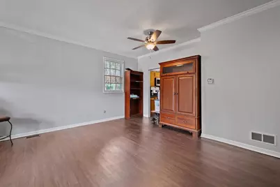 820 Derby Course, Saint Charles, IL 60174 - Photo 6