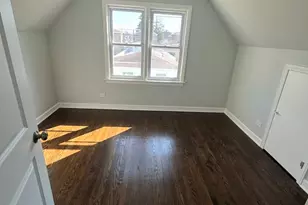 8051 S Yale Ave, Chicago, IL 60620 - Photo 12