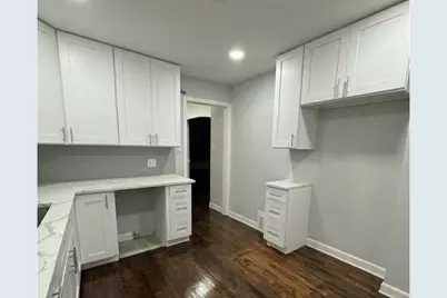 8051 S Yale Avenue, Chicago, IL 60620 - Photo 4