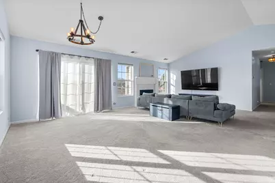 1281 Merrimack Court #1281, Crystal Lake, IL 60014 - Photo 4