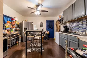 8332 S Kerfoot Ave, Chicago, IL 60620 - Photo 4