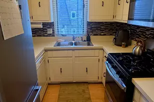 18135 Martin Ave, Homewood, IL 60430 - Photo 8