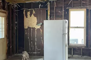 344 W Everett St, Dixon, IL 61021 - Photo 12