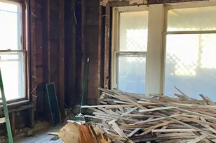 344 W Everett St, Dixon, IL 61021 - Photo 14