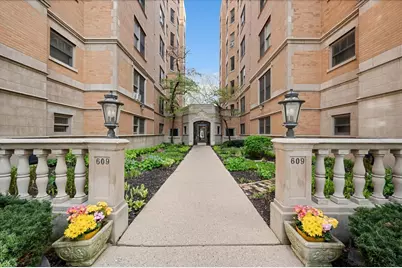 609 W Stratford Place #3B, Chicago, IL 60657 - Photo 1