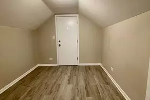 2130 N 73rd Ave, Elmwood Park, IL 60707 - Photo 14