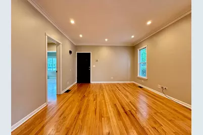 2130 N 73rd Avenue, Elmwood Park, IL 60707 - Photo 2