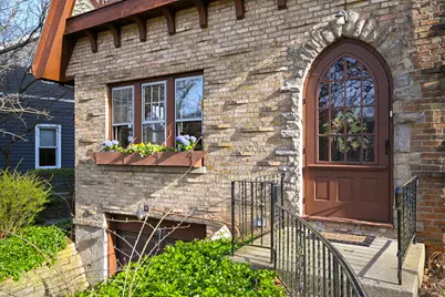 1243 Hawthorne Lane, Downers Grove, IL 60515 - Photo 2