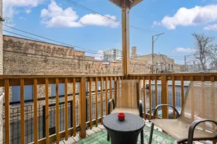 1215 W Rosemont Ave, Chicago, IL 60660 - Photo 16