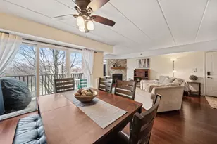 4407 Pershing Ave, Downers Grove, IL 60515 - Photo 6