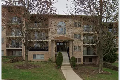 4407 Pershing Avenue #2S, Downers Grove, IL 60515 - Photo 1