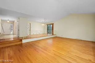 246 Vista Ct, Wilmette, IL 60091 - Photo 8