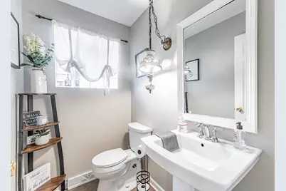 10908 S Kilbourn Avenue, Oak Lawn, IL 60453 - Photo 16