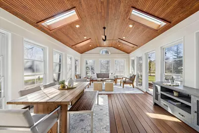 606 W Franklin Street, Wheaton, IL 60187 - Photo 14