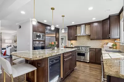 606 W Franklin Street, Wheaton, IL 60187 - Photo 16