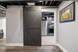 606 W Franklin St, Wheaton, IL 60187 - Photo 46