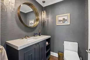 606 W Franklin St, Wheaton, IL 60187 - Photo 24