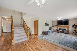 337 Daffodil Dr, Romeoville, IL 60446 - Photo 14