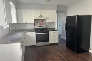 8141 S Ingleside Ave, Chicago, IL 60619 - Photo 2