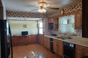 7805 S Damen Ave, Chicago, IL 60620 - Photo 6