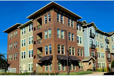 670 E Algonquin Road #4303, Schaumburg, IL 60173 - Photo 1