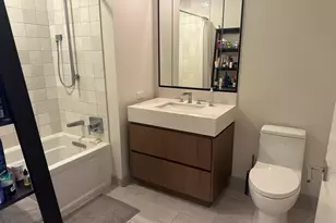 164 N Peoria St, Chicago, IL 60607 - Photo 8