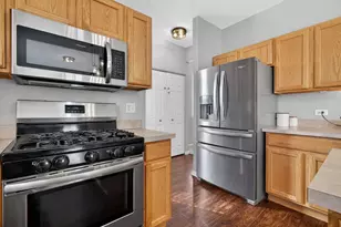 622 Gallant Dr, Minooka, IL 60447 - Photo 18