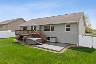 1574 Warrenton Dr, Byron, IL 61010 - Photo 22