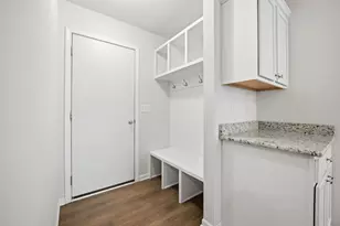 1574 Warrenton Dr, Byron, IL 61010 - Photo 4