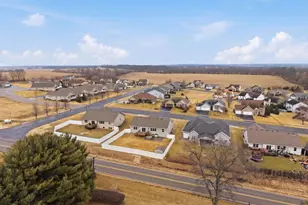 1574 Warrenton Dr, Byron, IL 61010 - Photo 24