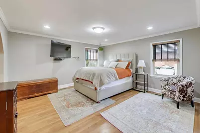 9761 Elm Terrace, Des Plaines, IL 60016 - Photo 10