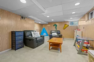 939 Ashland Ave, Wilmette, IL 60091 - Photo 28