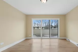 27 Sorrento Dr, Palos Heights, IL 60463 - Photo 12