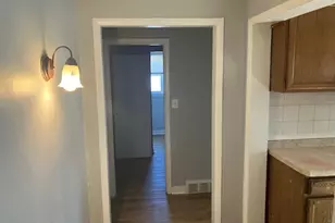 17821 Roy St, Lansing, IL 60438 - Photo 8