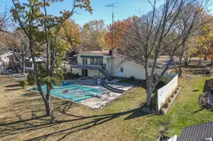 1752 Bittersweet Dr, Saint Anne, IL 60964 - Photo 52