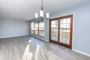 1752 Bittersweet Dr, Saint Anne, IL 60964 - Photo 16