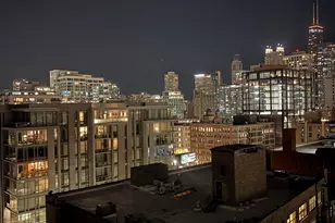 400 W Ontario St, Chicago, IL 60654 - Photo 24