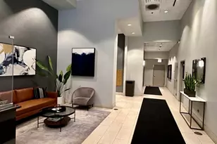 400 W Ontario St, Chicago, IL 60654 - Photo 2