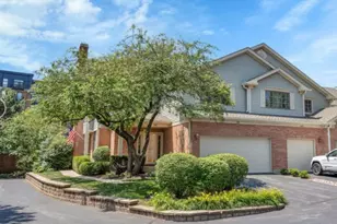 220 University Dr, Mount Prospect, IL 60056 - Photo 4