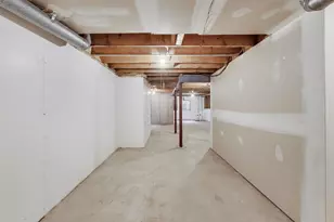 220 University Dr, Mount Prospect, IL 60056 - Photo 30