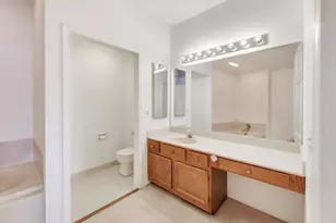 220 University Dr, Mount Prospect, IL 60056 - Photo 20