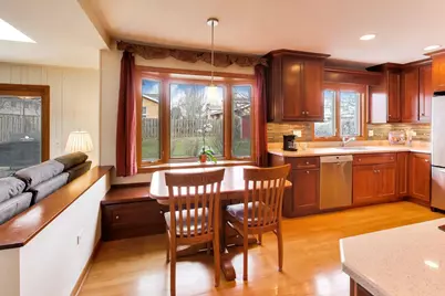 1606 N Pine Avenue, Arlington Heights, IL 60004 - Photo 12