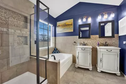 81 Parkside Court, North Aurora, IL 60542 - Photo 22